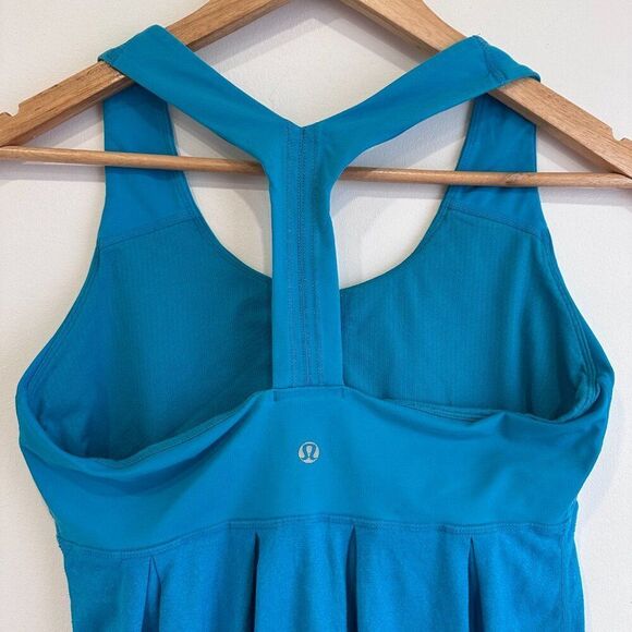 Lululemon Teal Power Dance T-Back Loose Fit Bottom Tank Size 8 - Picture 7 of 9